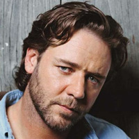 RUSSELL-CROWE